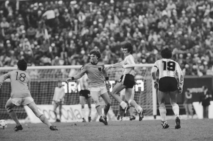 Framed Print : 1978 World Cup Final in Buenos Aires, Argentina. Argentina 3 v Holland 1 after
