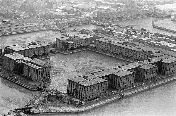 By the 1980s, the waters at the Albert Dock had silted up and the site was an eyesore