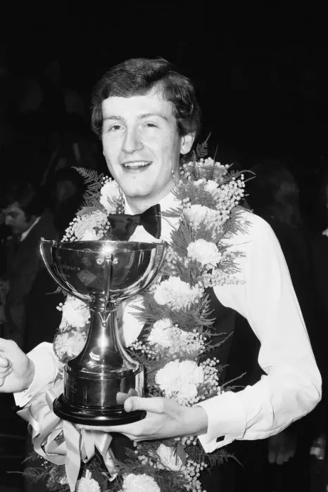 Framed Print : 1982 Benson & Hedges Masters Final, Steve Davis vs Terry Griffiths at Wembley