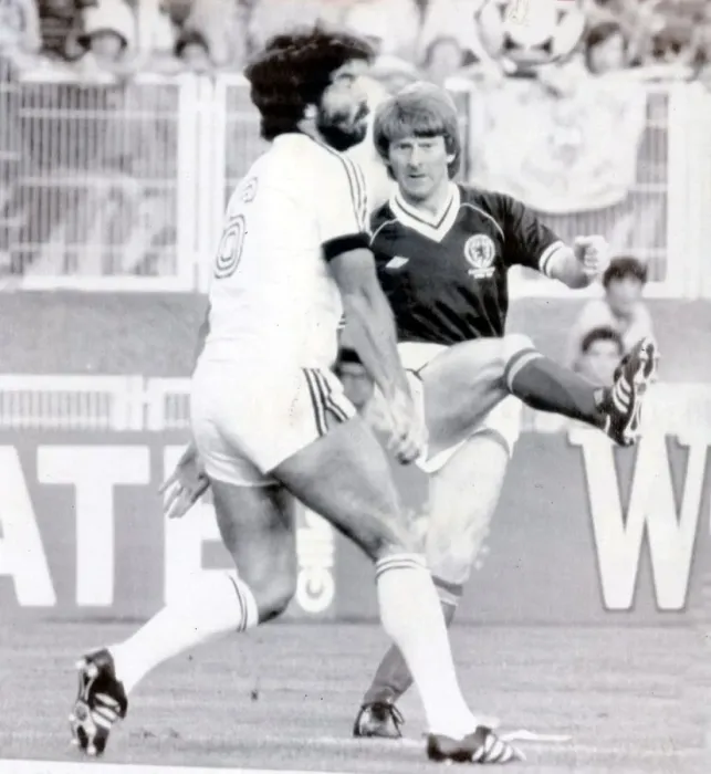 Framed Print : 1982 World Cup Finals in Spain New Zealand v scotland Gordon Strachan in Framed Print : 1982 World Cup Finals in Spain New Zealand v scotland Gordon Strachan in