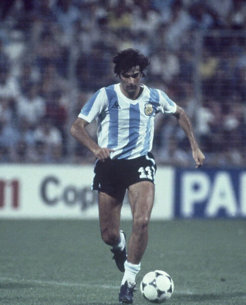 1982 World Cup Group Three match in Alicante, Spain. Argentina 4 v Hungary 1