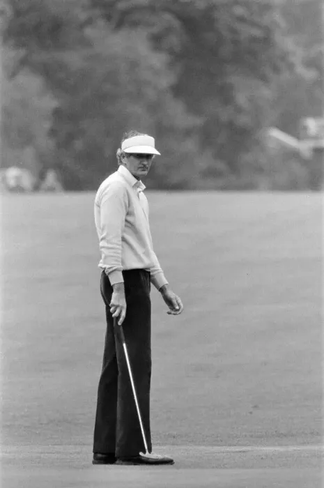 Framed Print : 1983 Suntory World Match Play Championship at Wentworth, Friday 7th October 1983 Framed Print : 1983 Suntory World Match Play Championship at Wentworth, Friday 7th October 1983