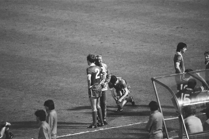 Framed Print : 1984 European Cup Final at Stadio Olimpico, Rome. Liverpool 1-1 As Roma Framed Print : 1984 European Cup Final at Stadio Olimpico, Rome. Liverpool 1-1 As Roma