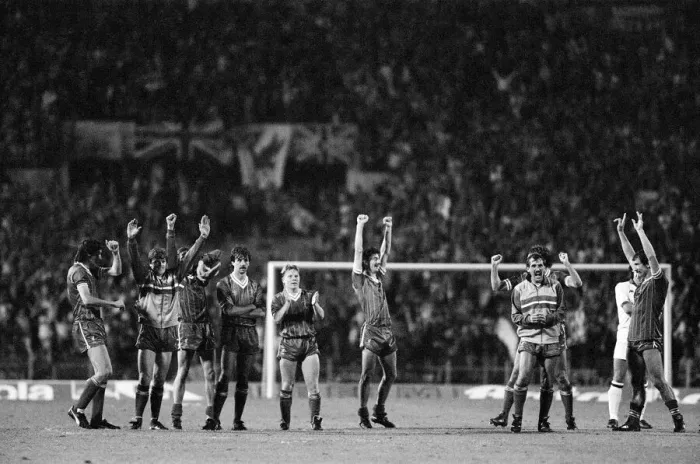 Framed Print : 1984 European Cup Final at Stadio Olimpico, Rome. Liverpool 1-1 As Roma Framed Print : 1984 European Cup Final at Stadio Olimpico, Rome. Liverpool 1-1 As Roma