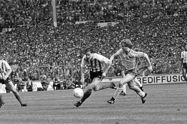 1985 Milk cup final at Wembley Stadium. Final score Norwich City 1 - 0 Sunderland
