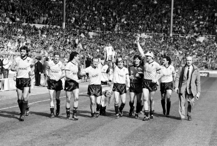 Framed Print : 1986 Milk Cup Final at Wembley Stadium. Oxford United 3 v Queens Park Rangers 0 Framed Print : 1986 Milk Cup Final at Wembley Stadium. Oxford United 3 v Queens Park Rangers 0