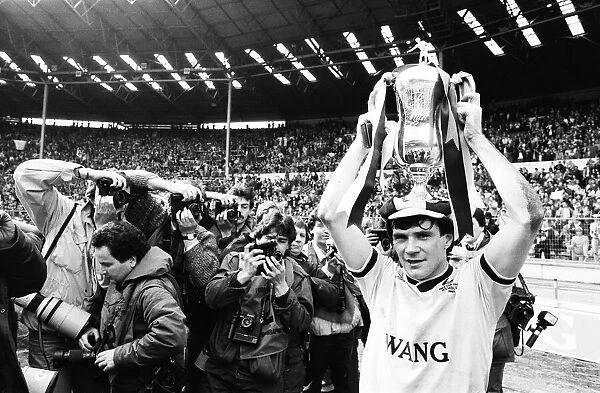 1986 Milk Cup Final at Wembley Stadium. Oxford United 3 v Queens Park Rangers 0
