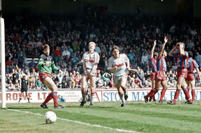 Framed Print : 1990 FA Cup Semi-final at Villa Park Crystal Palace 4 v 3 Liverpool A chance for Framed Print : 1990 FA Cup Semi-final at Villa Park Crystal Palace 4 v 3 Liverpool A chance for