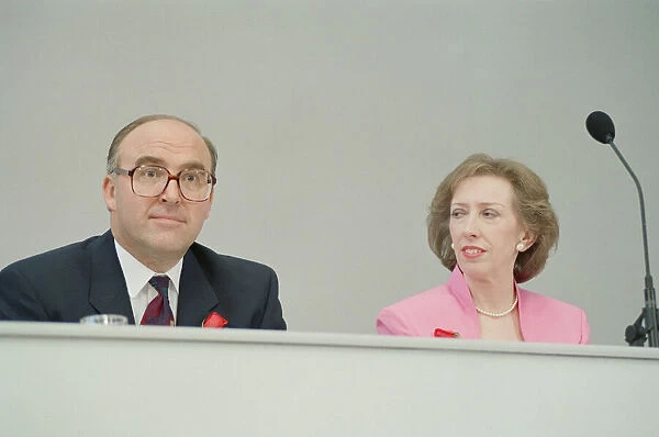 1992 Labour Party leadership election. John Smith and Margaret Beckett. 10th July 1992