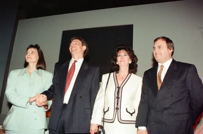 Framed Print : 1994 Labour Leadership Contest, news press conference to announce results Framed Print : 1994 Labour Leadership Contest, news press conference to announce results