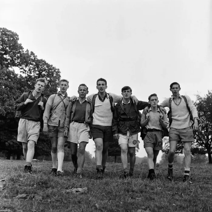 Framed Print : 20 members of the National Association of Boys Clubs are undergoing a course to qualify