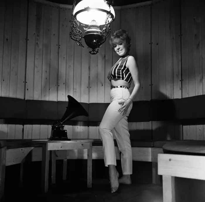 Framed Print : 21-year-old Julie Goodyear of Haywood, Lancashire appeared over 20 times on TV Framed Print : 21-year-old Julie Goodyear of Haywood, Lancashire appeared over 20 times on TV