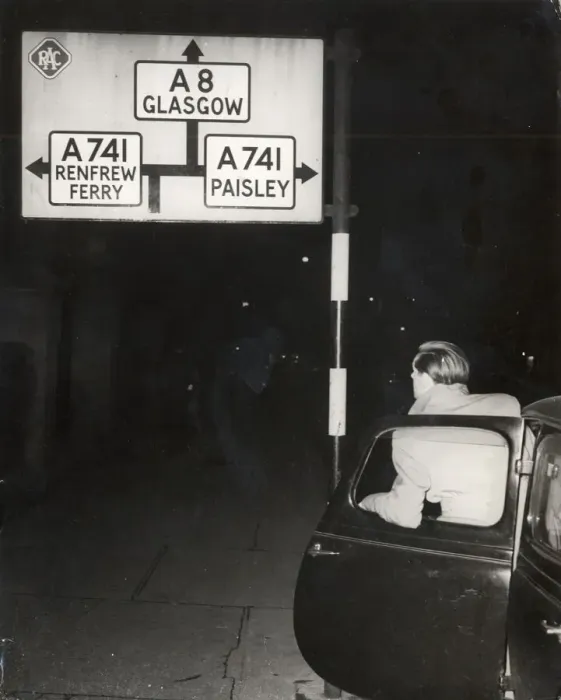 Framed Print : 24221... road sign a8 glasgow peter manuel murder case 1956 Framed Print : 24221... road sign a8 glasgow peter manuel murder case 1956