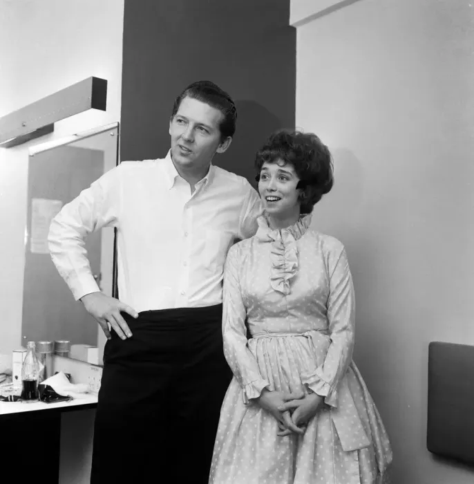 Framed Print : 26-year-old Jerry Lee Lewis with his third wife, 17-year-old Myra