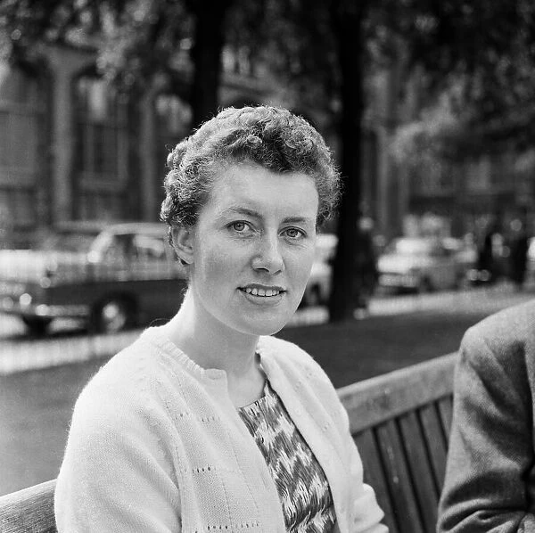 27 year old British female cyclist Beryl Burton pictured in Park Square