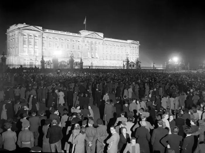 Framed Print : At 3pm on 8 May 1945, Prime Minister, Winston Churchill announced that the war in Europe Framed Print : At 3pm on 8 May 1945, Prime Minister, Winston Churchill announced that the war in Europe
