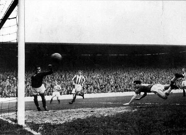 the 4-4 draw at home with Stoke City - 21st Nov 1959