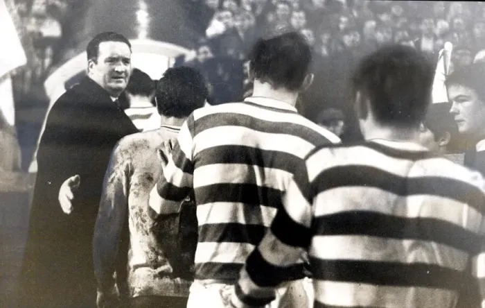 Framed Print : 48294... celtic v benfica jock stein waits to greet his parkhead heroes leaving the pitch Framed Print : 48294... celtic v benfica jock stein waits to greet his parkhead heroes leaving the pitch