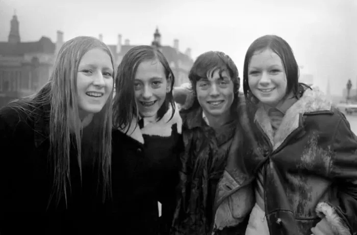 Framed Print : The 5th London Bridges Walk organised by the British Council for Rehabilitation of