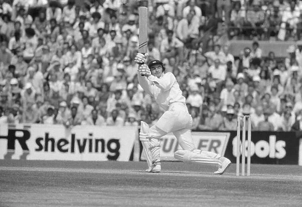 5th Test: England v West Indies at The Oval, Aug 12-17, 1976. Alan Knott in action