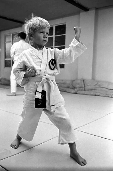 6 year old Robbie Bishop has been learning karate for 5 months, and is grade 8th kyu