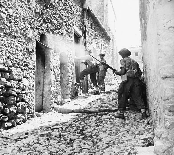 78th Division in Centuripe. The Sicilian town of Centuripe, North West of Catania