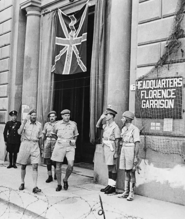 Framed Print : 8th Army Lieutenant General Kirkman visits Florence during Second World War Framed Print : 8th Army Lieutenant General Kirkman visits Florence during Second World War