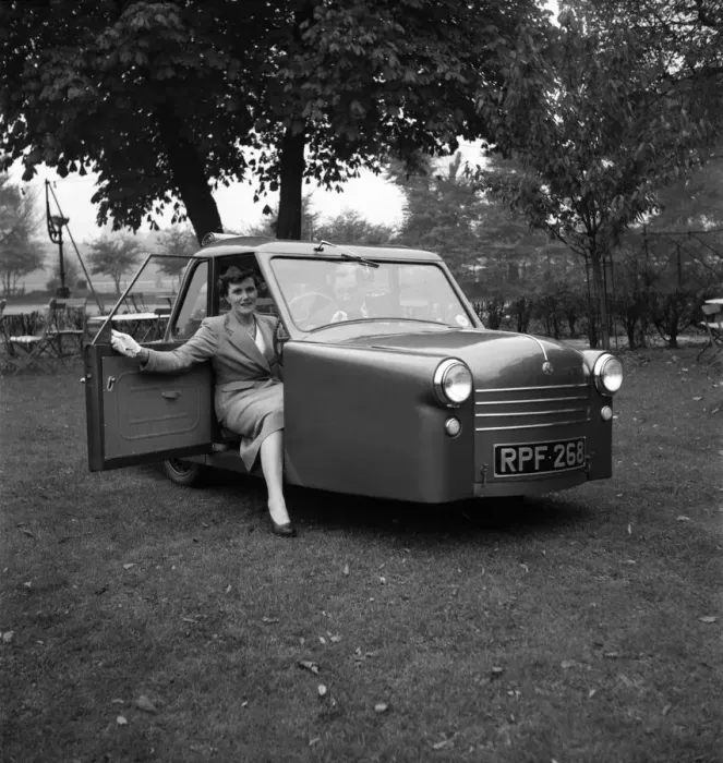 Framed Print : A. C. Petite'- 3 Wheeled Car. In 1952 AC introduced the Petite coupe which Framed Print : A. C. Petite'- 3 Wheeled Car. In 1952 AC introduced the Petite coupe which