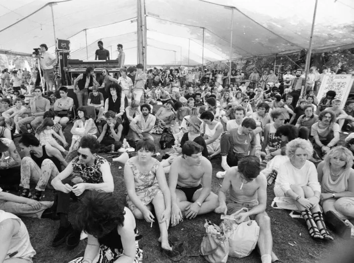 Framed Print : Abbey Park Music Festival, Leicester, Saturday 18th August 1984 Framed Print : Abbey Park Music Festival, Leicester, Saturday 18th August 1984