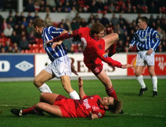 Framed Print : Aberdeen v Kilmarnock Scottish Premier match at Pittodrie Stadium 13th December 1995