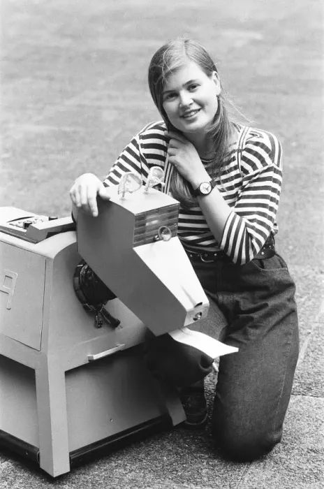Framed Print : Ace played by Sophie Aldred seen here with the doctors robot dog K9. 12th September 1987