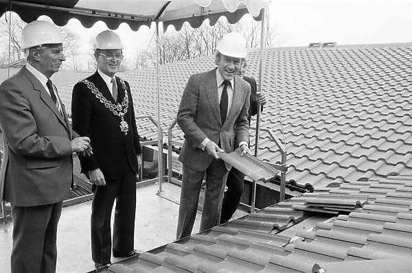 Acorns Childrens Hospice. Topping Out Ceremony, with guest of honour Lord Lichfield