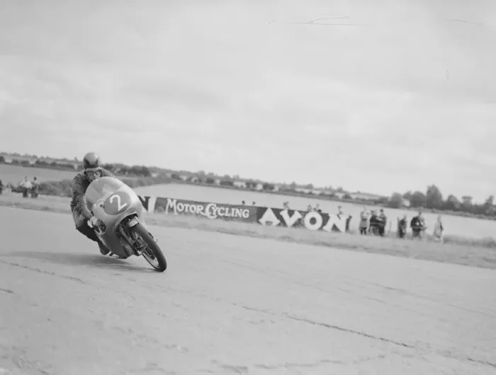 Framed Print : Action from the Daily Herald Motor Cycle Racing Championship at Thruxton Framed Print : Action from the Daily Herald Motor Cycle Racing Championship at Thruxton