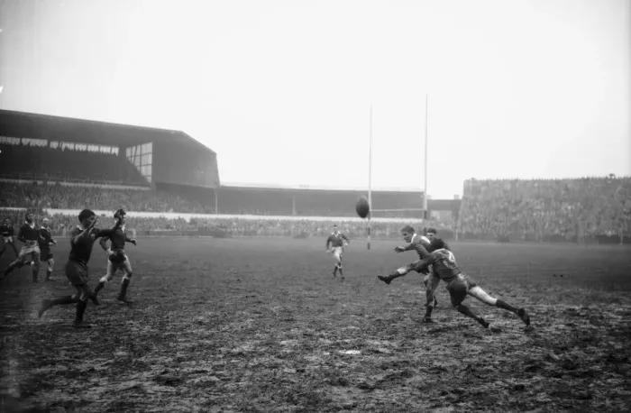 Framed Print : Action from the Wales v Ireland Five Nations match at Cardiff Arms Park