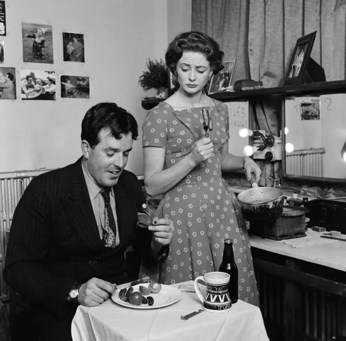 Framed Print : Actor Brian Rix and his wife actress Elspet Gray. 1st February 1957 Framed Print : Actor Brian Rix and his wife actress Elspet Gray. 1st February 1957