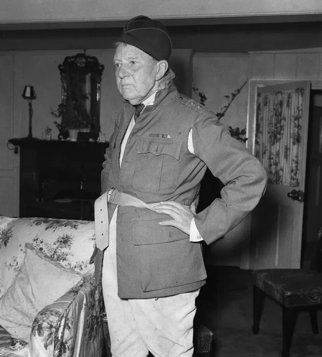 Framed Print : Actor A E Matthews wearing army uniform with hands on hip November 1954 Framed Print : Actor A E Matthews wearing army uniform with hands on hip November 1954