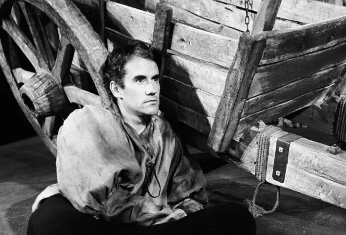 Framed Print : Actor Ian Bannen as Orlando in the RSC production of As You Like It