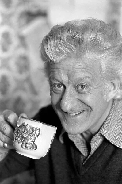 Actor John Pertwee seen here at home making tea. March 1981 PM 81-01203-006