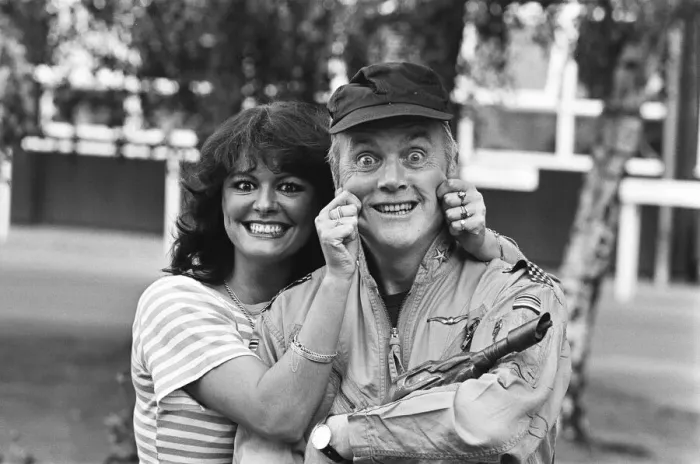 Framed Print : Actor Kenneth Cope and actress Ann Michelle. 28th September 1980 Framed Print : Actor Kenneth Cope and actress Ann Michelle. 28th September 1980