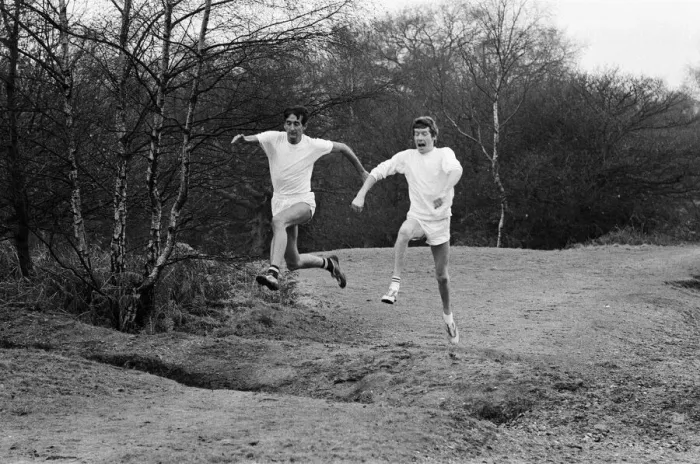 Framed Print : Actor Michael Crawford training with Olympic athlete Gordon Pirie for his upcoming role Framed Print : Actor Michael Crawford training with Olympic athlete Gordon Pirie for his upcoming role