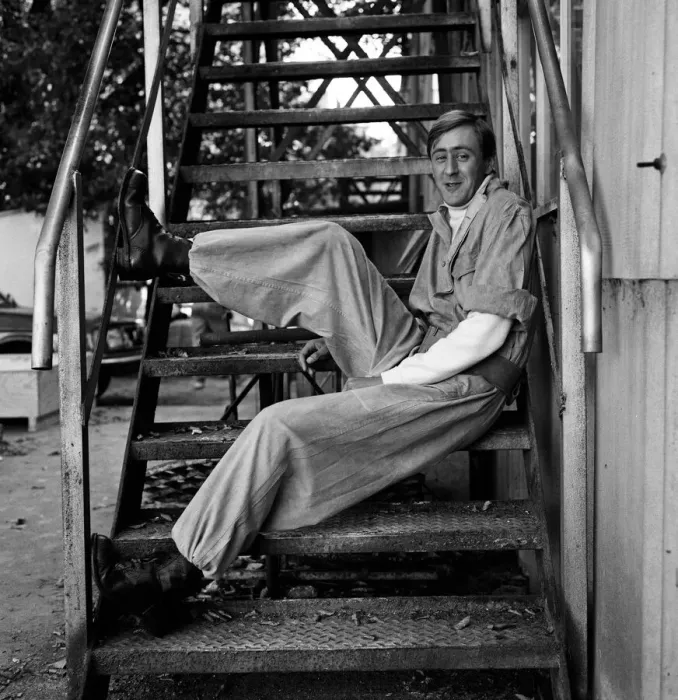 Framed Print : Actor Nicholas Lyndhurst, star of Only Fools and Horses. 2nd October 1985 Framed Print : Actor Nicholas Lyndhurst, star of Only Fools and Horses. 2nd October 1985