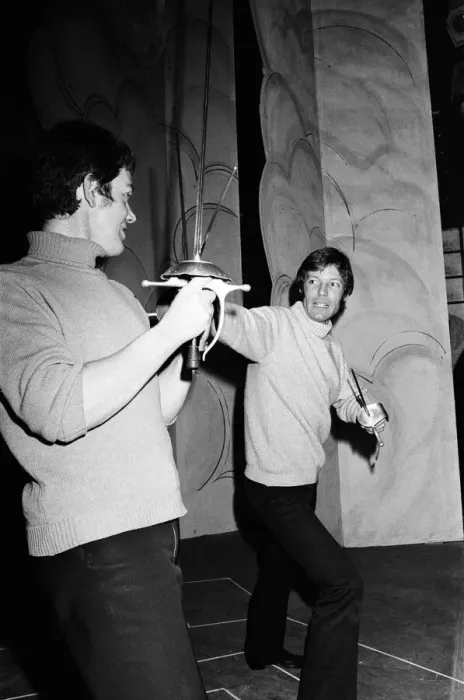 Framed Print : Actor Richard Chamberlain pictured at Birmingham Repertory Theatre during rehearsals for Framed Print : Actor Richard Chamberlain pictured at Birmingham Repertory Theatre during rehearsals for
