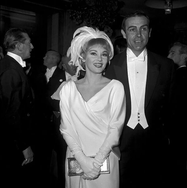Actor Sean Connery with wife Diane Cilento at the London Film Premiere of Lord Jim