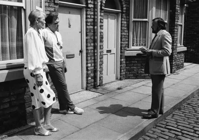 Framed Print : Actor Bill Tarmey (Jack Duckworth) is welcomed back to Granada TVs