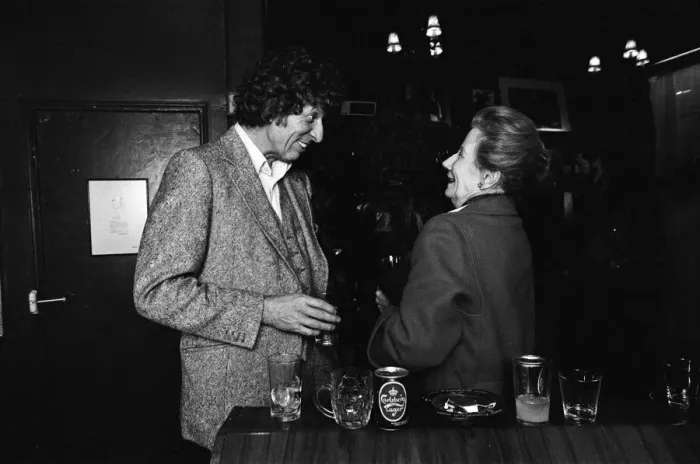 Framed Print : Actor Tom Baker pictured after he announced he was leaving the Doctor Who series Framed Print : Actor Tom Baker pictured after he announced he was leaving the Doctor Who series