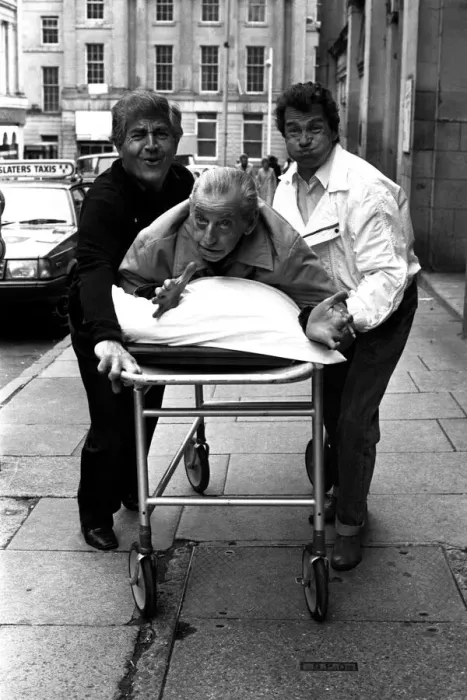 Framed Print : Actors Peter Baldwin, Ben Warriss and David Ross outside the Theatre Royal Framed Print : Actors Peter Baldwin, Ben Warriss and David Ross outside the Theatre Royal
