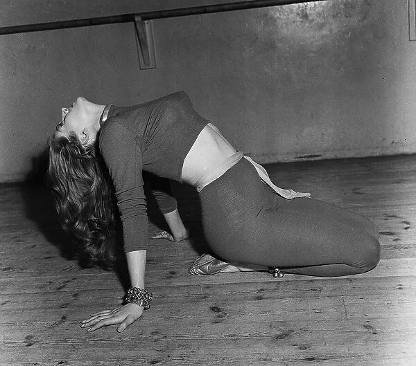 Actress Anita Ekberg 1955 dancing