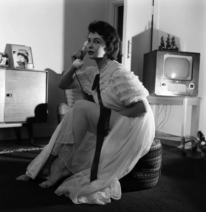 Framed Print : Actress Anne Aubrey. 30th March 1957
