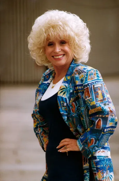 Framed Print : Actress Barbara Windsor, who is in Newcastle to film the Tyne Tees series Framed Print : Actress Barbara Windsor, who is in Newcastle to film the Tyne Tees series
