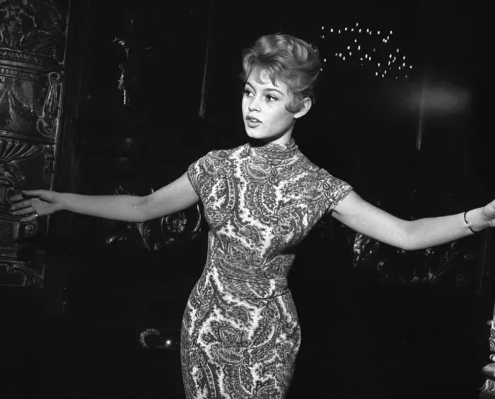 Framed Print : Actress Brigitte Bardot at the Empire Cinema in Leicester Square for rehearsals of Framed Print : Actress Brigitte Bardot at the Empire Cinema in Leicester Square for rehearsals of